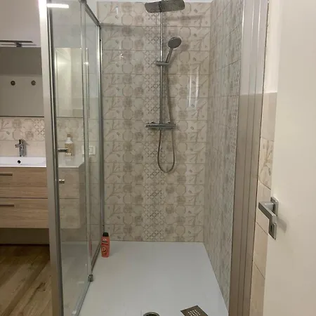Tigrai Luxury アパート *