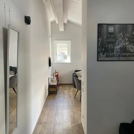 公寓 Tigrai Luxury *